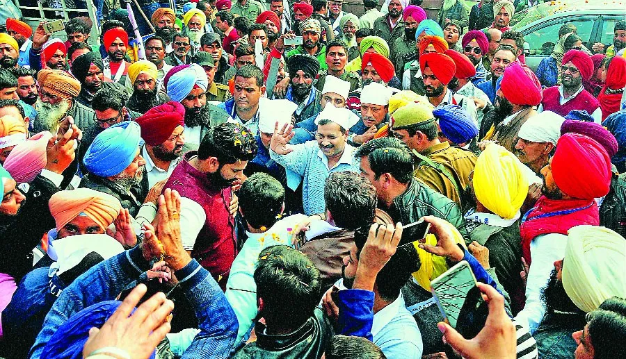 मजीठिया के खिलाफ शक्ति-प्रदर्शन
