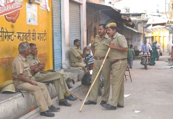  हमला: रंजिश के चलते मेडिकल संचालक को मारी गोली, घायल