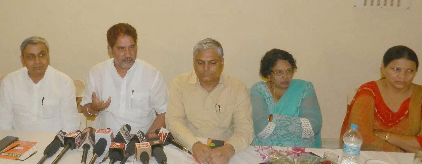 किसानों की कर्ज माफी का विचार नहीं