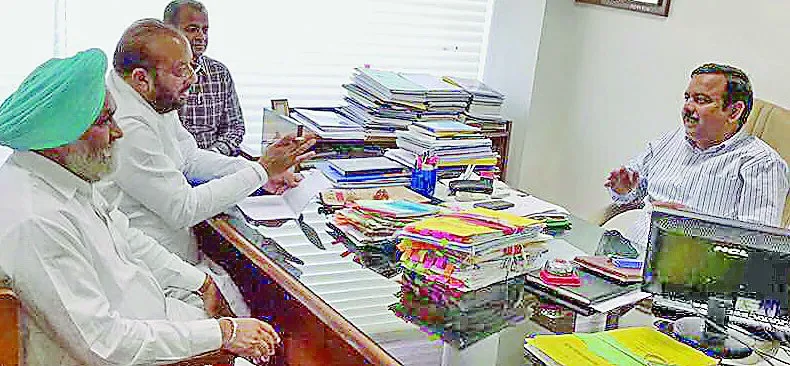 ‘ड्यूटी में कोताही की तो नहीं बख्शेंगे’