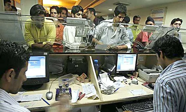 दर्जनभर रसूखदारों में फंसा बैंकों का दो लाख करोड़