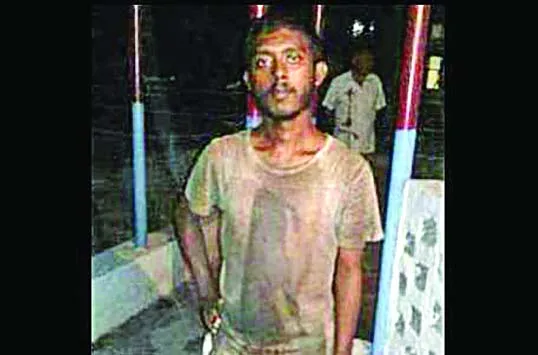 सीमा पर संदिग्ध बांग्लादेशी पकड़ा