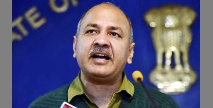मनीष सिसोदिया के घर पहुंची CBI की टीम