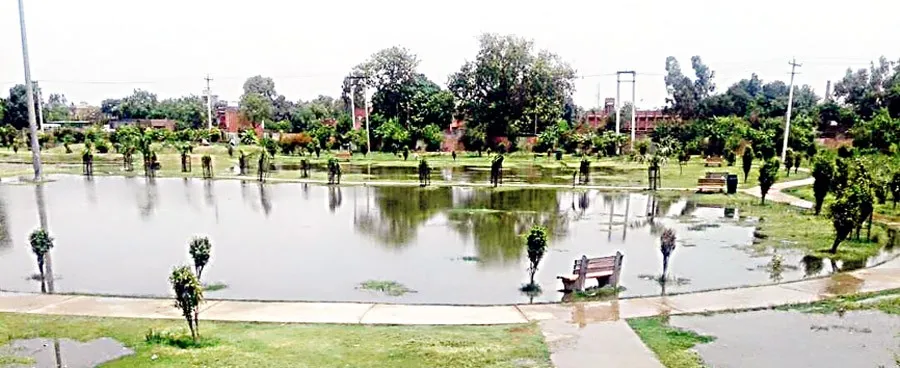 यह कैसी तैयारी? नगर के विभिन्न क्षेत्रों में जलभराव