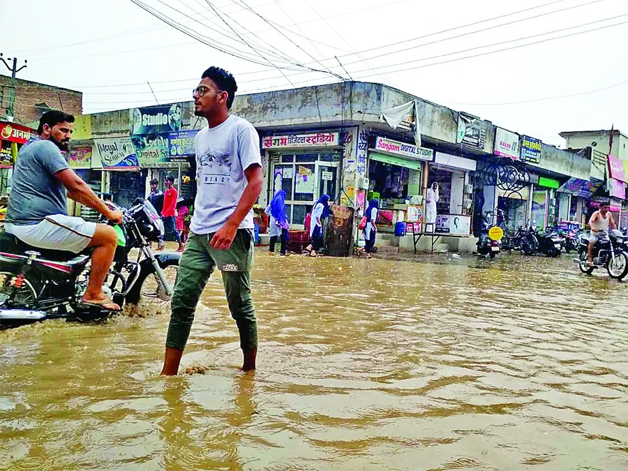बारिश से राहत, जलनिकासी बनी आफत