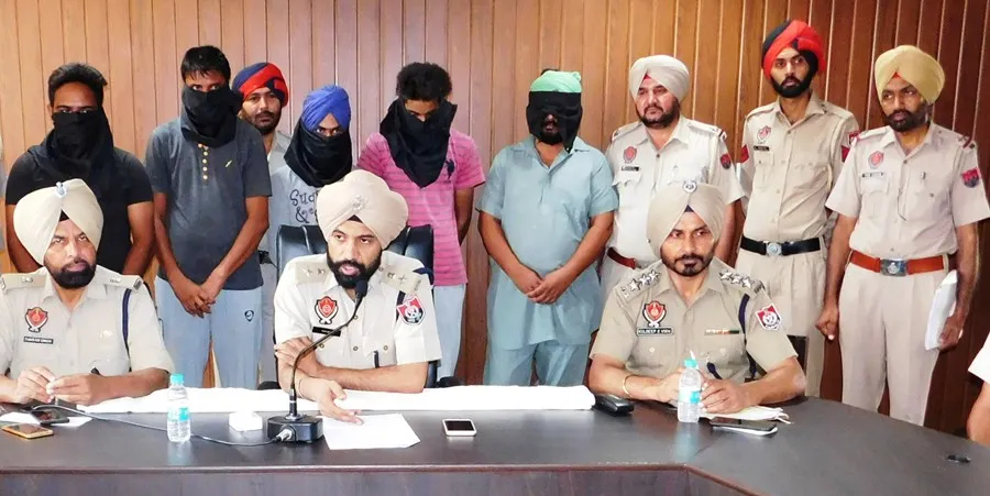 30 बोरी चूरा-पोस्त सहित 5 आरोपी गिरफ्तार