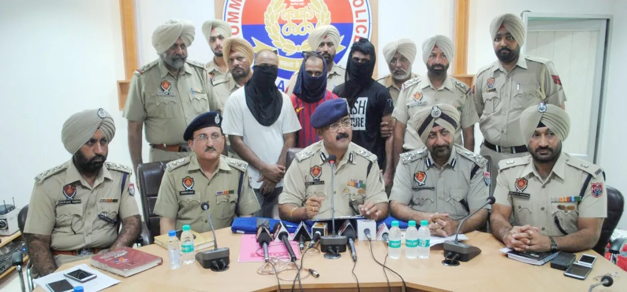 देश भर में 46 एटीएम लूटने वाले गिरोह का पर्दाफाश