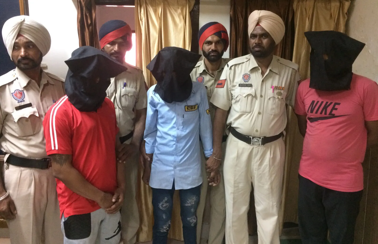 चार करोड़ की हेरोइन सहित तीन गिरफ्तार