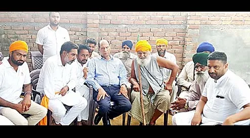 आठवीं पास मैनेजर ने किया करोड़ों का घोटाला
