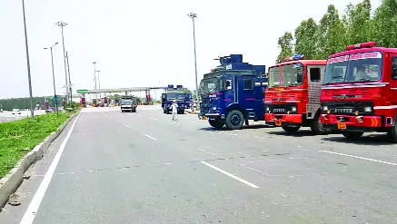 शंभू बार्डर पर बने कर्फ्यू जैसे हालात