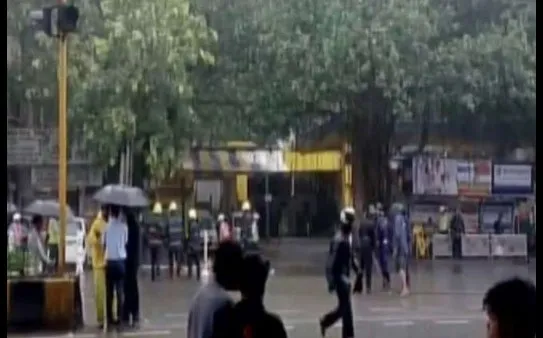 मुंबई के चेंबूर इलाके में CNG पंप पर गैस लीक
