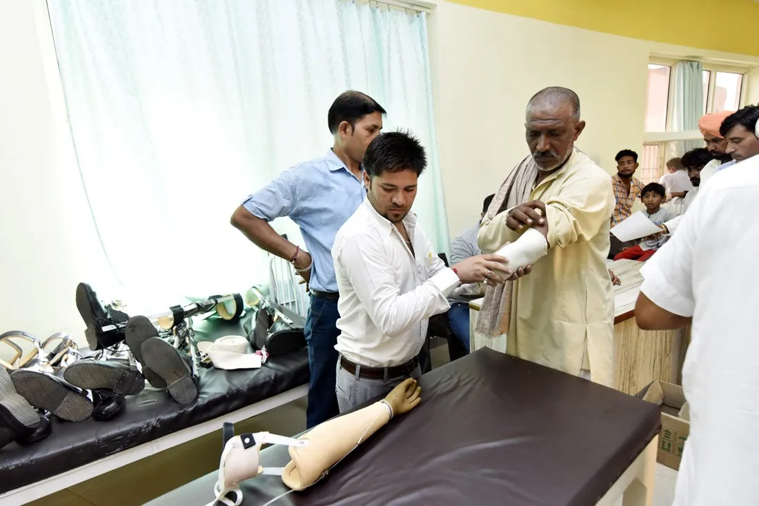 निशक्तजनों का मददगार बना डेरा सच्चा सौदा
