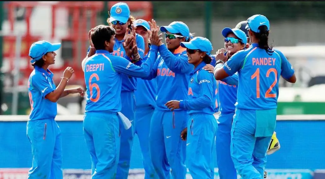 महिला टीम की हर खिलाड़ी को 50 लाख देगा बोर्ड