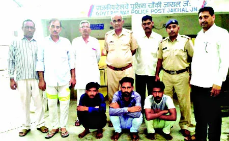 दोस्त ही निकले कातिल, काबू