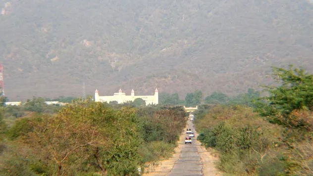सरिस्का क्षेत्र में धारा 144 लागू करने की मांग