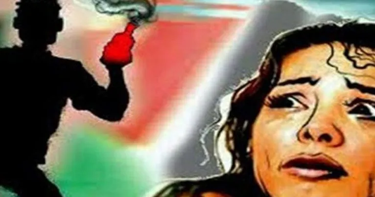 तेजाब पीड़िता को हर महीने 8,000 रु. पेंशन देगी सरकार