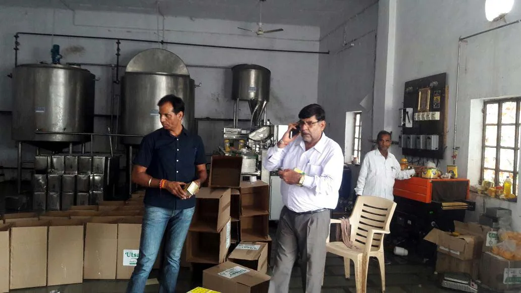नकली घी की बड़ी फैक्ट्री का भांडा फोड़