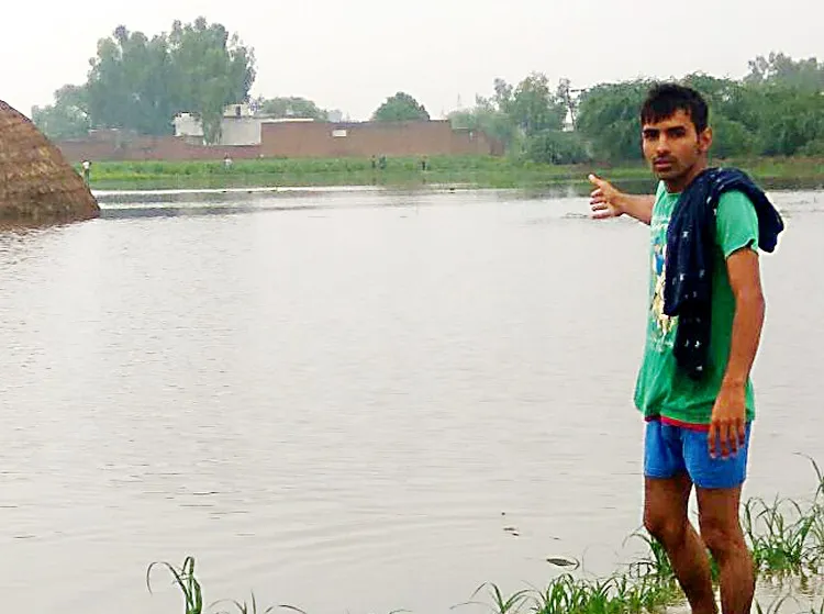 लोगों के लिए आफत बनी बरसात
