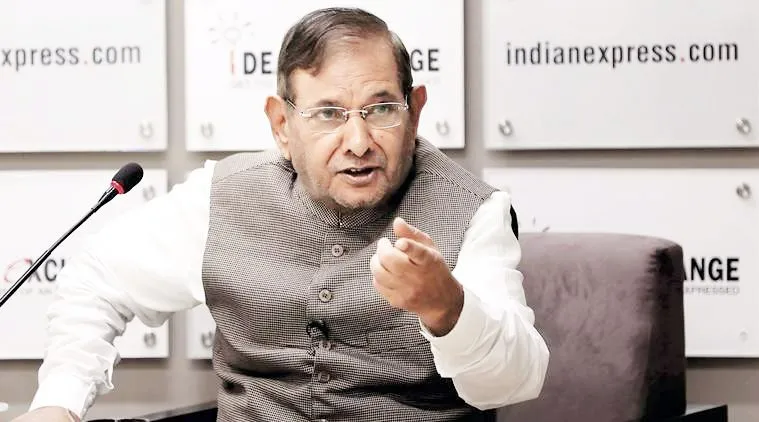 शरद यादव की खिसकती सियासी जमीन