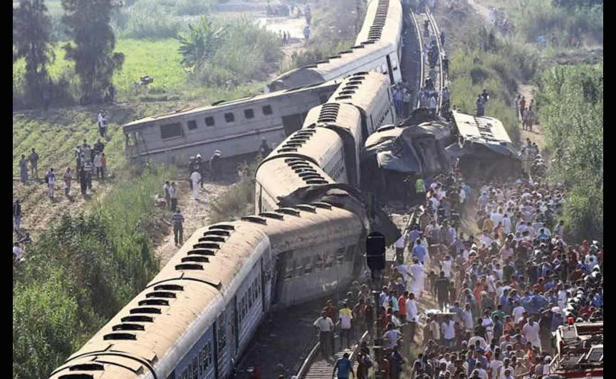 मिस्र में ट्रेनों की टक्कर में 44 की मौत
