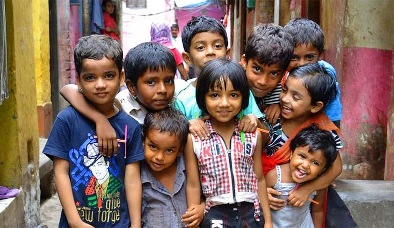 बच्चों के अधिकार किसी दल की प्राथमिकता क्यों नहीं?