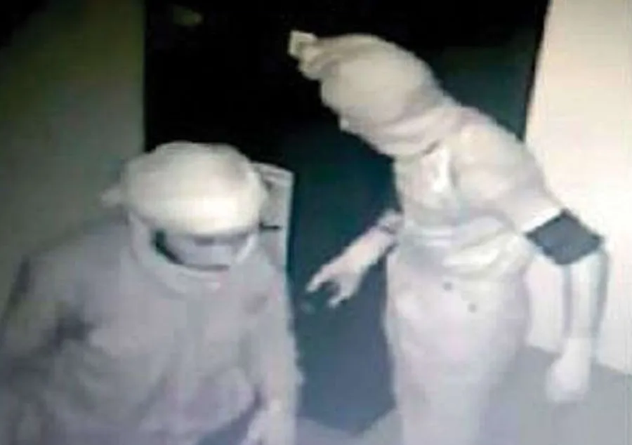 बैंक मैनेजर की एक गलती बैंक ग्राहक पर पड़ी भारी, 12 तोले सोना ले उड़े चोर