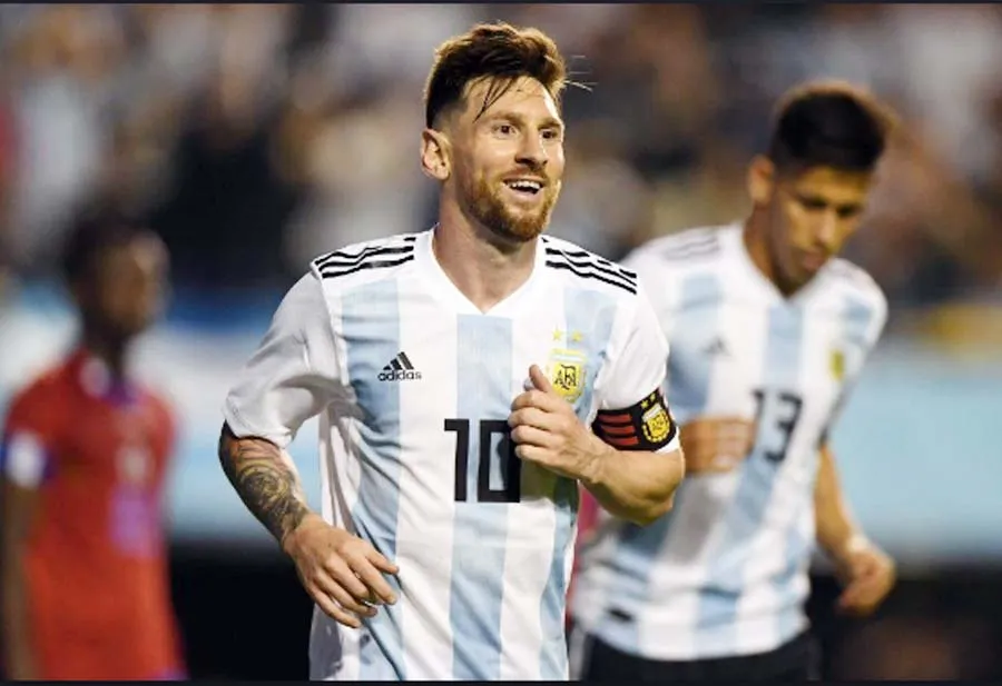 मैसी की हैट्रिक, अर्जेंटीना 4-0 से जीता