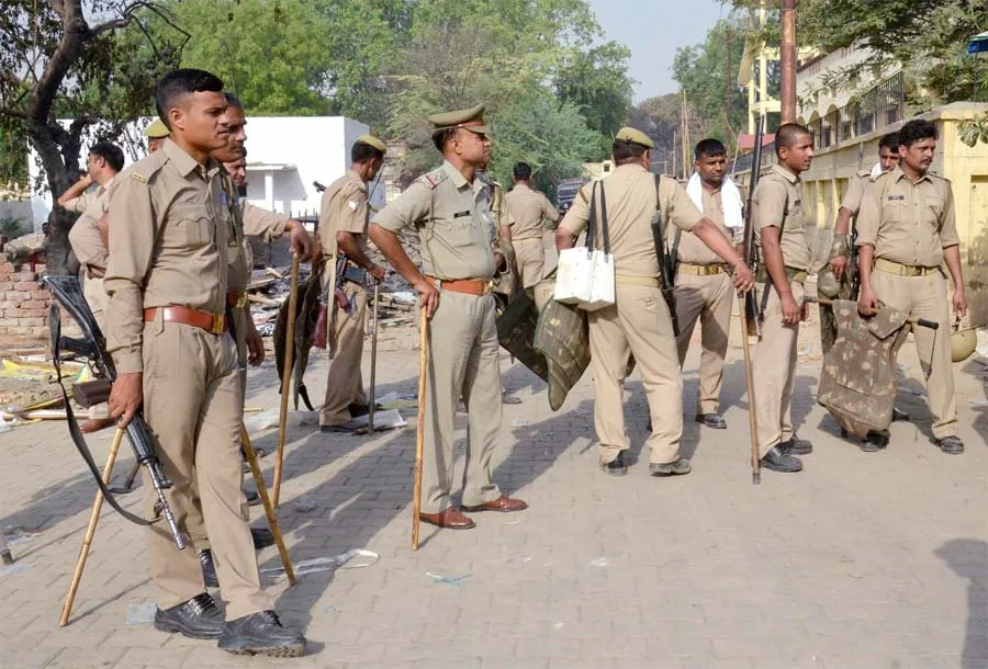 बटाला में तीन संदिग्ध गिरफ्तार