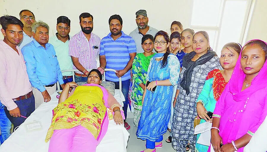 फाजिल्का वासियों ने 300 मिनटों में किया 625 यूनिट रक्तदान
