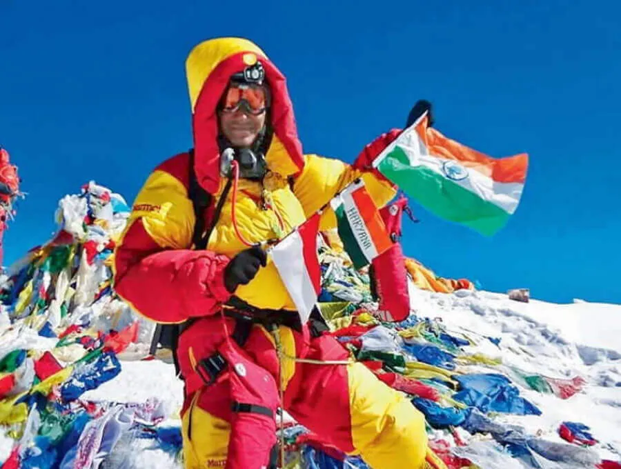 गढ़ी केसरी के शुभम कौशिक ने फतह की लद्दाख की चोटी