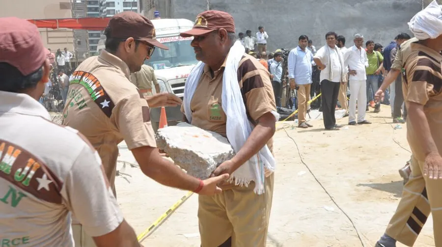 Dera Followers, Help, Building Disasters, Welfare Works, Dera Sacha Sauda, Gurmeet Ram Rahim