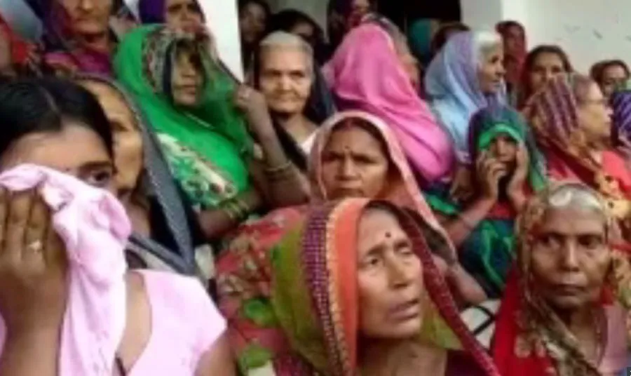 उत्तर प्रदेश: पैतृक गांव पहुंचा  गैंगस्टर मुन्ना का शव
