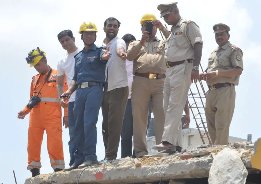 Dera Followers, Help, Building Disasters, Welfare Works, Dera Sacha Sauda, Gurmeet Ram Rahim