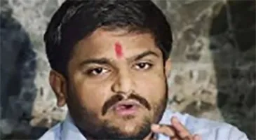 हार्दिक ने अनशन के छठे दिन दी जल त्याग की चेतावनी