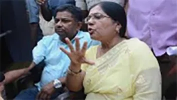 मुजफ्फरपुर कांड :  मंजू वर्मा के घर पर सीबीआई का छापा