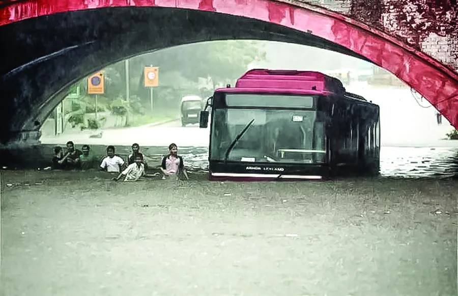 स्मार्ट सिटी व  बाढ़ की मार