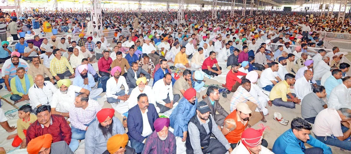 बेजोड़ श्रद्धा से मना ‘महापरोपकार दिवस’