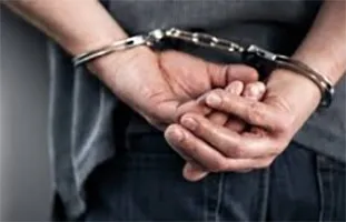 गोबिंद रबड़ लिमिटेड के मालिक की गिरफ्तारी की मांग