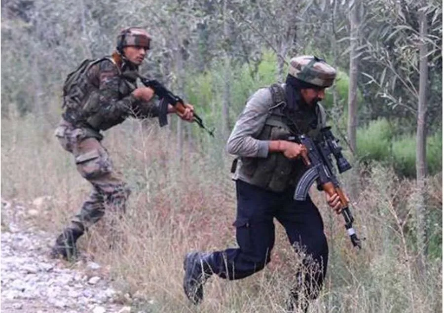 जम्मू-कश्मीर के अनंतनाग में मुठभेड़, एक आतंकी मार गिराया