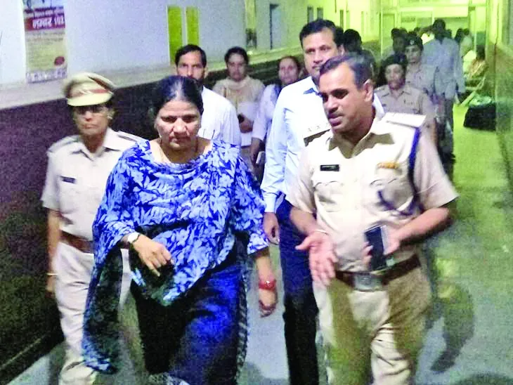 दरिंदों को पकड़वाने वाले को मिलेगा एक लाख का ईनाम:रेवाड़ी टॉपर दुराचार मामला