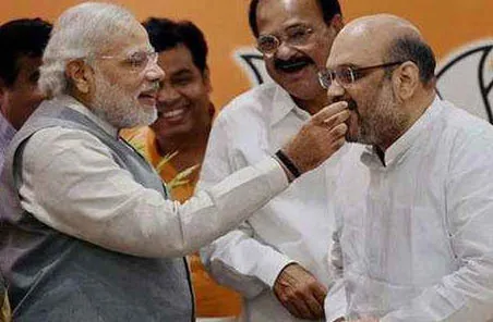 मोदी ने अमित शाह को जन्मदिन पर बधाई दी