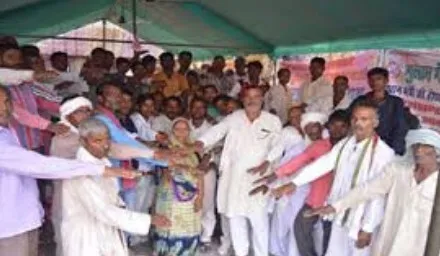 मांगों पर दो ध्यान वरना हर चुनाव में करेंगे बहिष्कार : बिदुआ