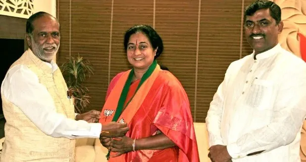 पद्मिनी रेड्डी भाजपा में शामिल के बाद कांग्रेस में वापस