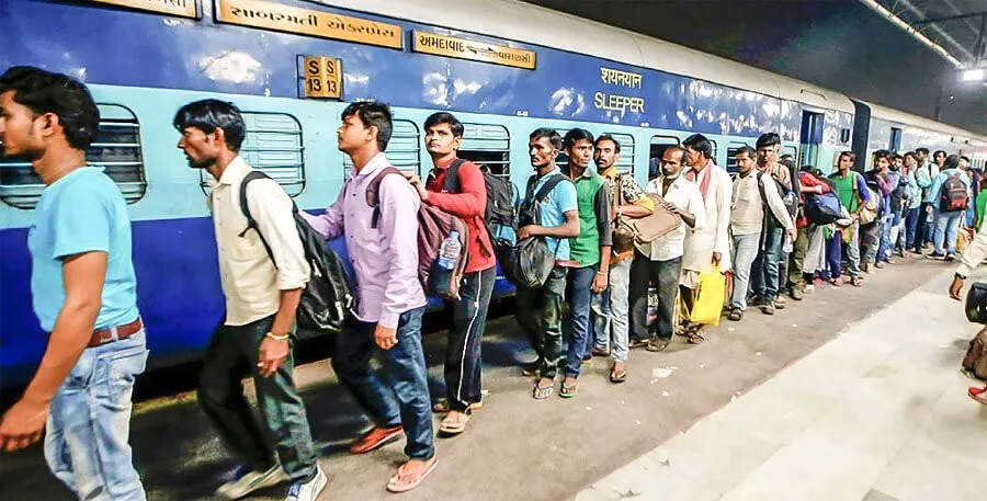 मूल निवासियों द्वारा बाहरी लोगों का विरोध
