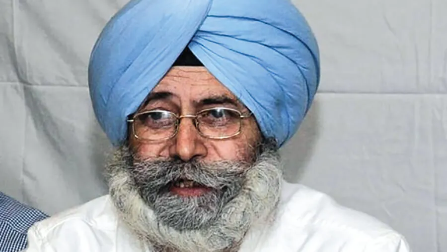 विवादित व घटिया बयानों की राजनीति