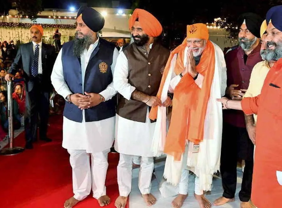 बर्लिन की दीवार गिर सकती है तो करतारपुर कॉरिडोर भी भारत-पाक के लोगों को जोड़ेगा: मोदी