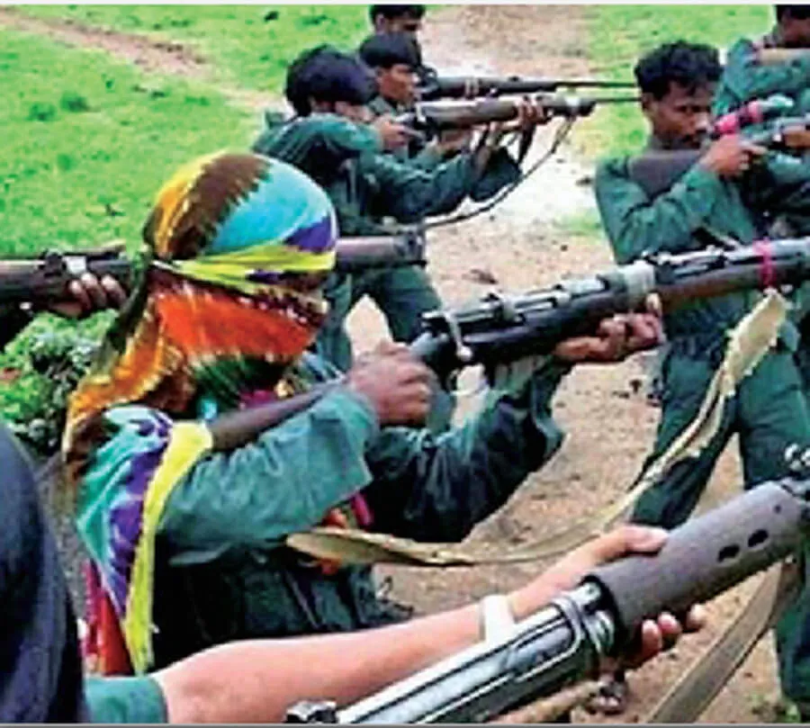 चुनावी प्रक्रिया में नक्सली दखल