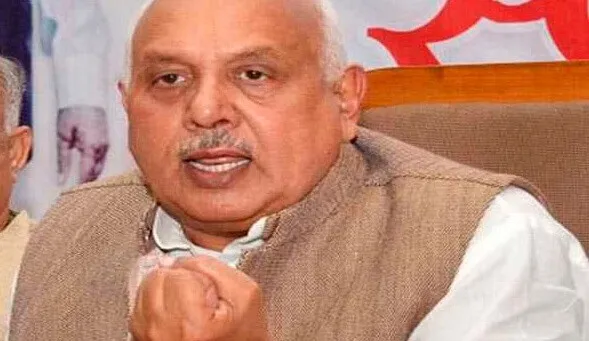 मिट्टी की जांच के टेंण्डर में करोड़ों की गडबड़ी, नौ अधिकारी निलंबित