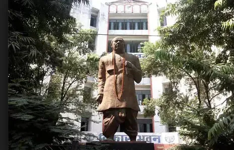 जौनपुर में लौह पुरुष की 68 वी पुण्यतिथि दी गयी श्रद्धांजलि