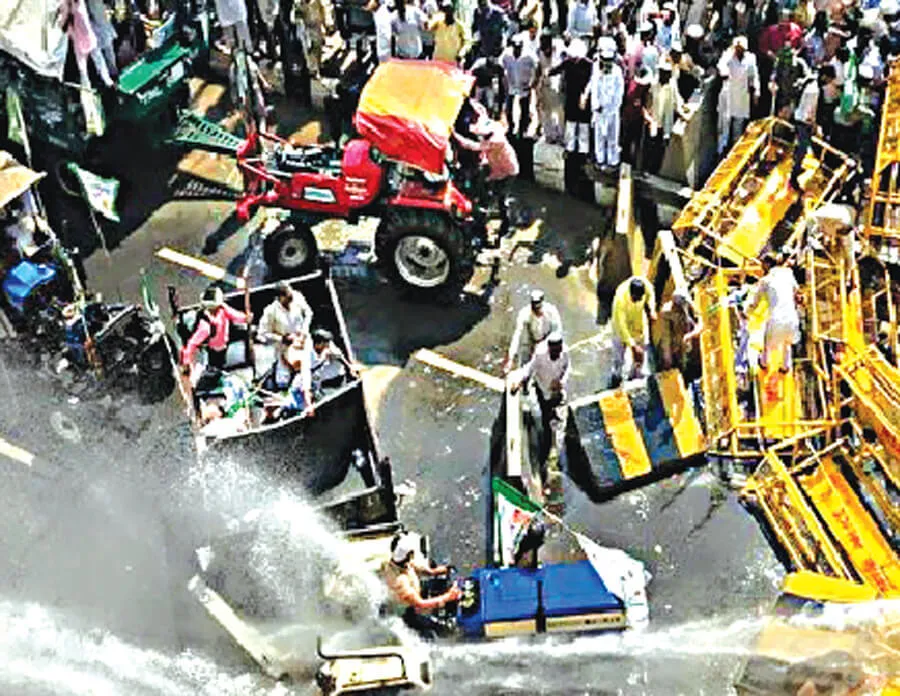 मरहम नहीं सिर्फ जख्म दे रही सरकार